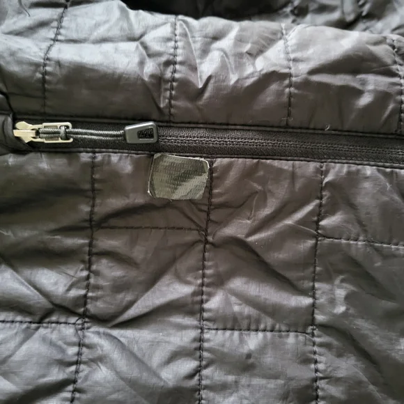 Patagonia Men's Black Jacket - Picture 6 of 6